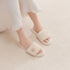 Plush Daisy-Embellished Home Slippers