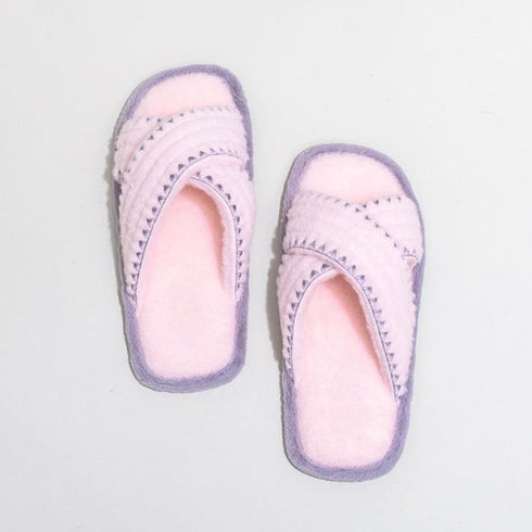 Plush Zigzag Trim Home Slides