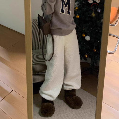 Chunky Paw Plush Snow Boots