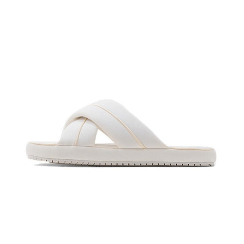 Puffy Padded Criss Cross Slides