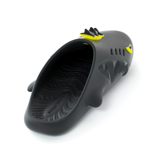 Sharkicks Pro Mule - Fierce Lightning Dragon
