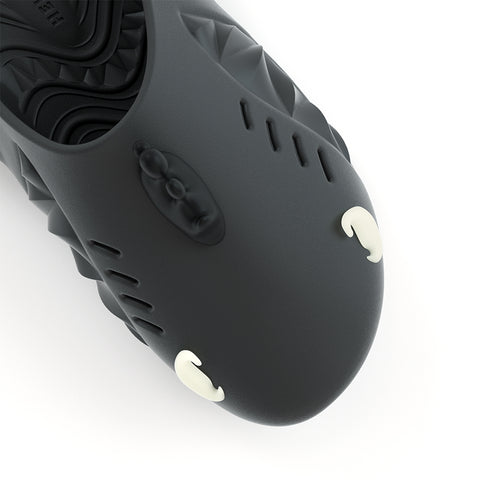 Sharkicks Pro Mule - El Traje Negro