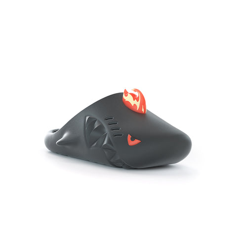 Sharkicks Pro Mule - Kaiju de Fuego Feroz