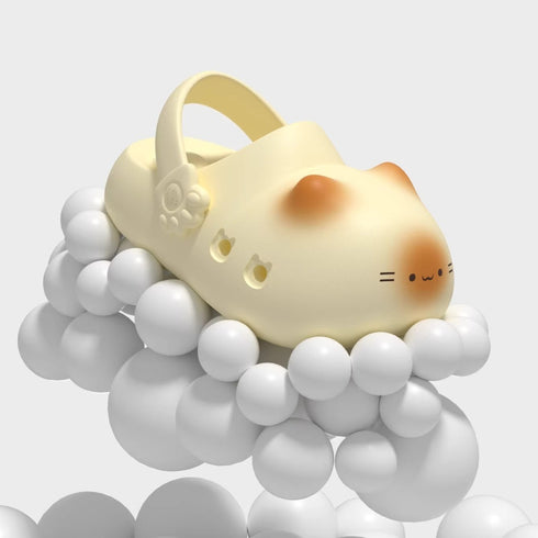 Chubby Cartoon Kitty Platform Clogs
