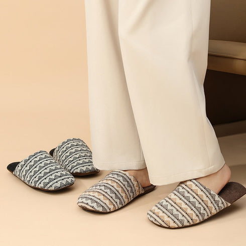 Zigzag Knit Indoor Slippers