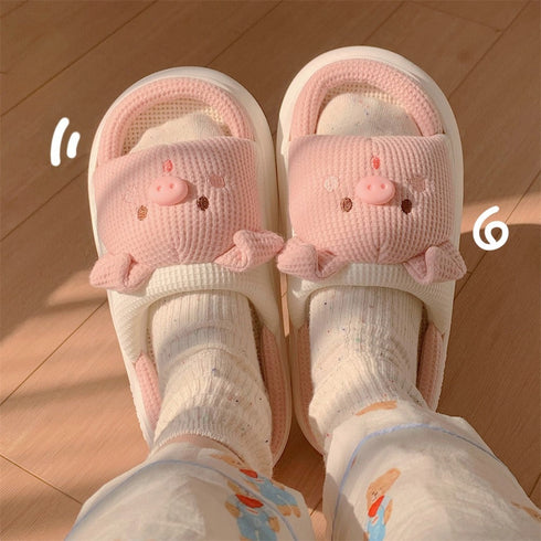 Piggy Face Waffle Strap Slides