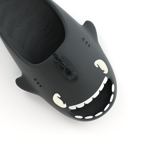 Sharkicks Pro - The Black Suit