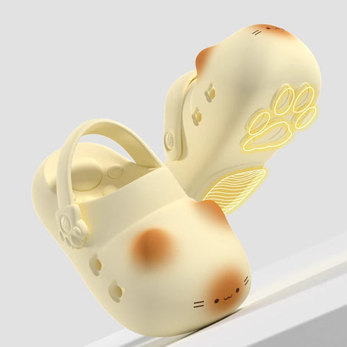 Chubby Cartoon Kitty Platform Clogs