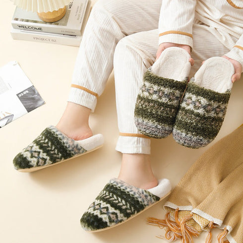 Cozy Pattern Plush Home Slippers