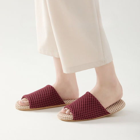 Breezy Mesh Slippers