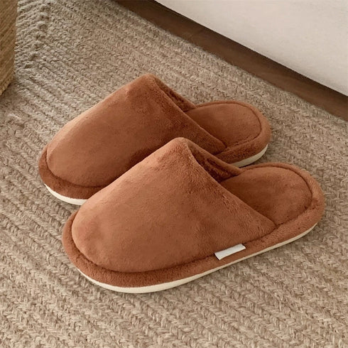 Minimal Dome-Toe Plush Slippers
