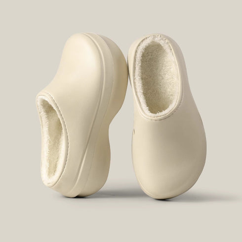 Splash Proof Fuzzy Chunky Clogs