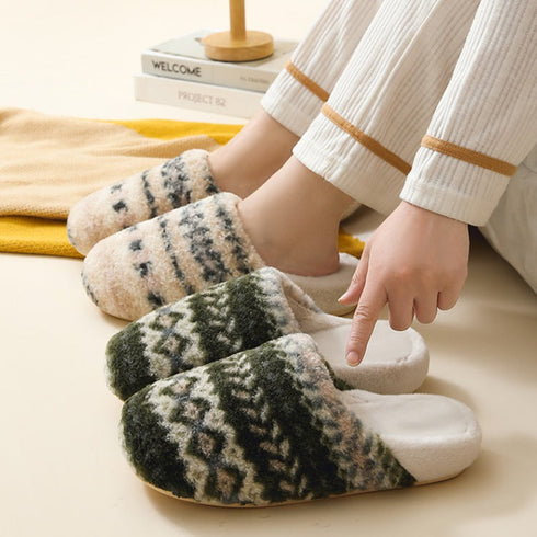 Cozy Pattern Plush Home Slippers