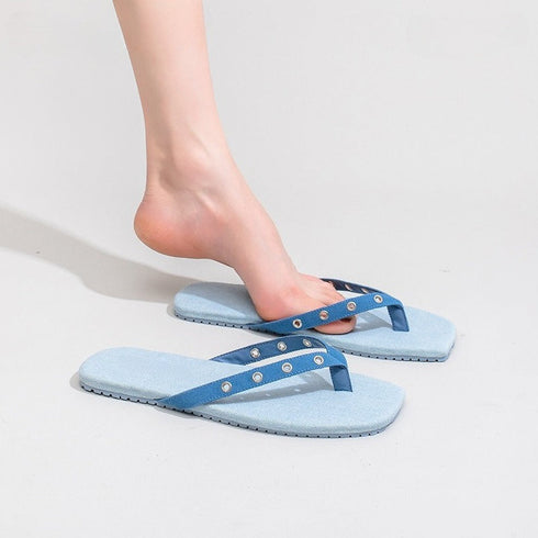 Grommet Detail Canvas Beach Flip Flops