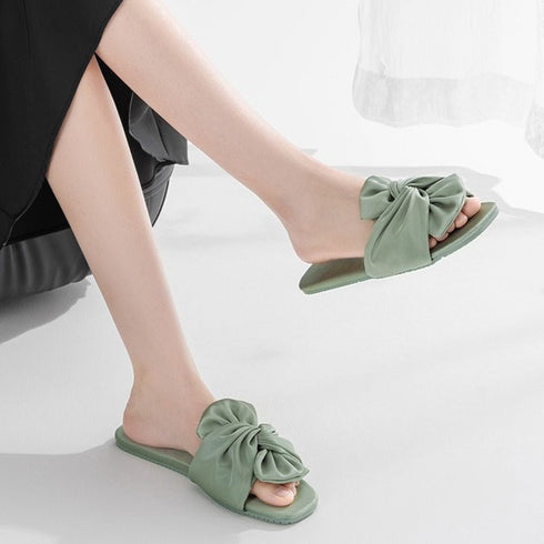 Silky Twist Knot Elegant Slides