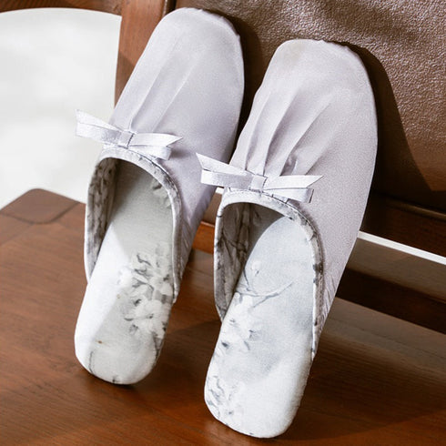 Silky Bow Pointed Home Slippers