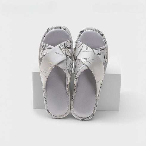 Silky Bamboo Leaf Lounge Slides