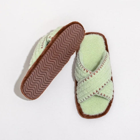 Plush Zigzag Trim Home Slides