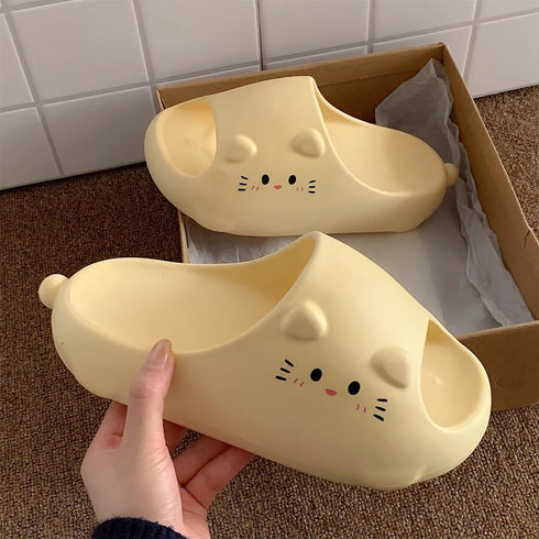 Quirky Cat Face Chunky Slides