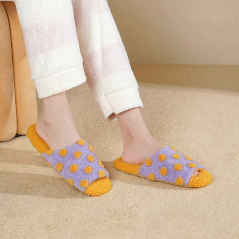 Puffy Dot Lounge Slippers