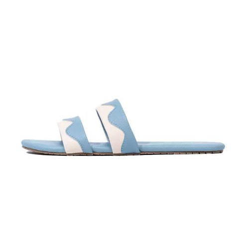 Breezy Wavy Edge Summer Slides