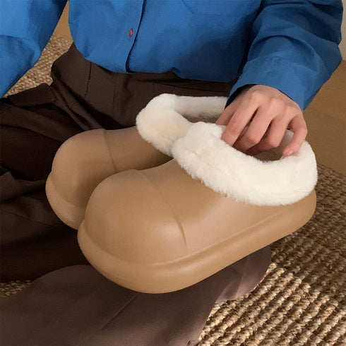 Puffy Shell Lined Winter Clogs