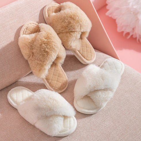 Fluffy Crisscross Quilted Slippers