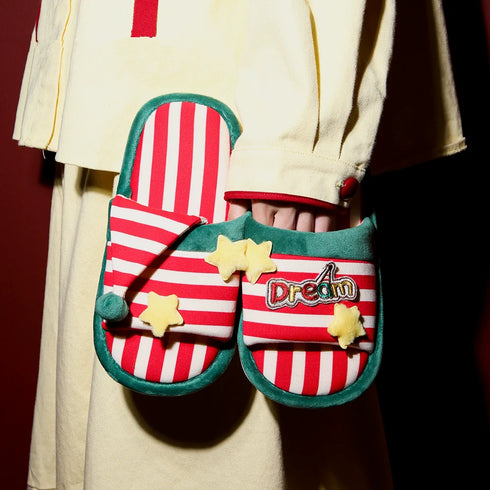 Contrast Stripe Star Patch Slippers