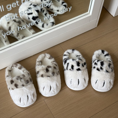 Spotted Cat Paw Fuzzy Slippers