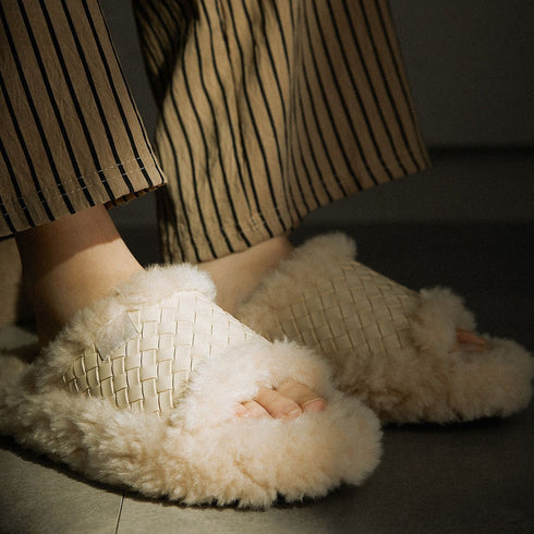 Cozy Woven Fleece Lounge Slippers
