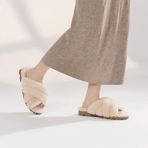 Crisscross Plush Cloud Slippers
