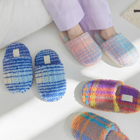 Fuzzy Gradient Sherpa Cloud Slippers