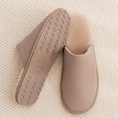 Low-Profile Fleece Lounge Slippers