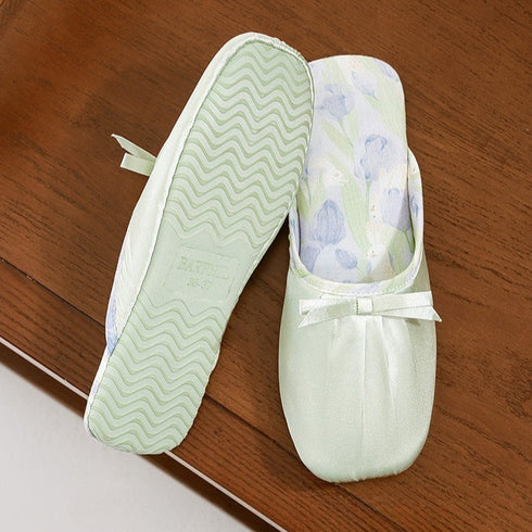 Silky Bow Pointed Home Slippers