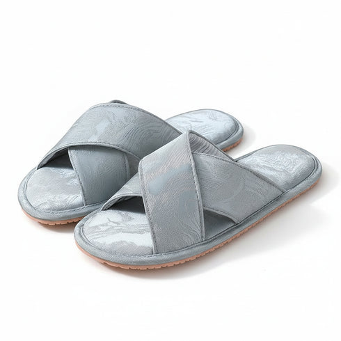 Jacquard Crossband Comfort Slides