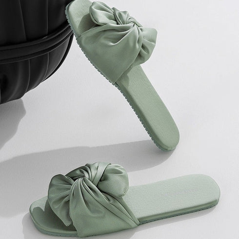 Silky Twist Knot Elegant Slides