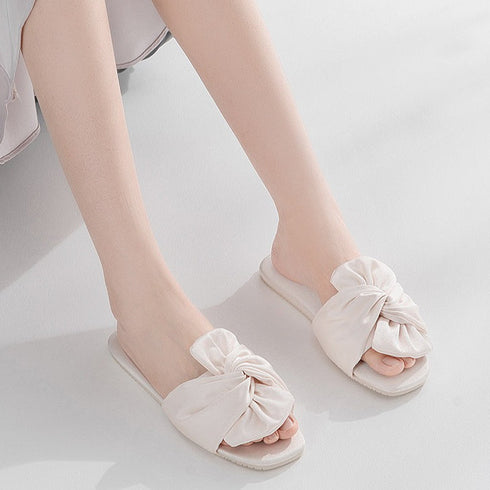 Silky Twist Knot Elegant Slides