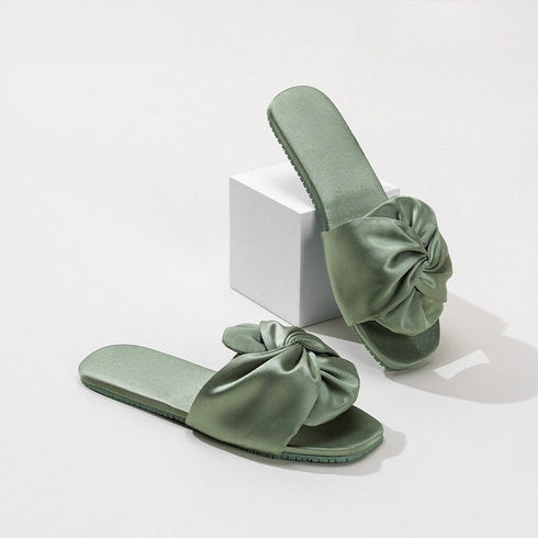 Silky Twist Knot Elegant Slides