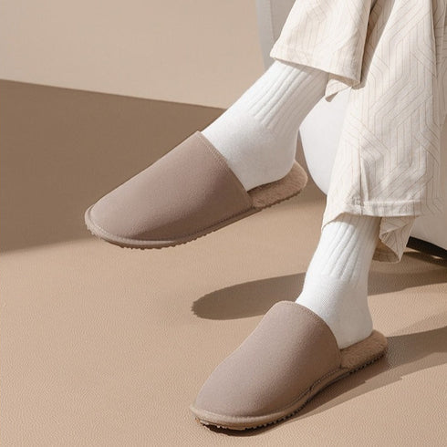 Low-Profile Fleece Lounge Slippers